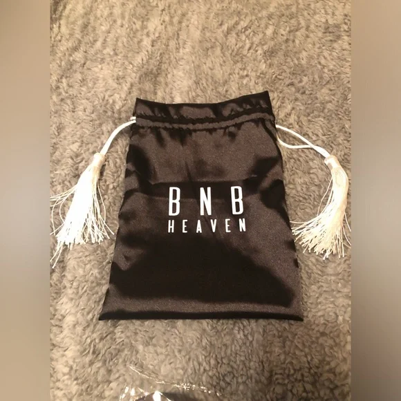 NWT BNB Heaven Clip-In Wispy Bangs- Medium Brown - Picture 3 of 6